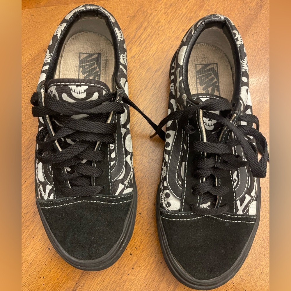 💀 VANS 💀 - Picture 4 of 8